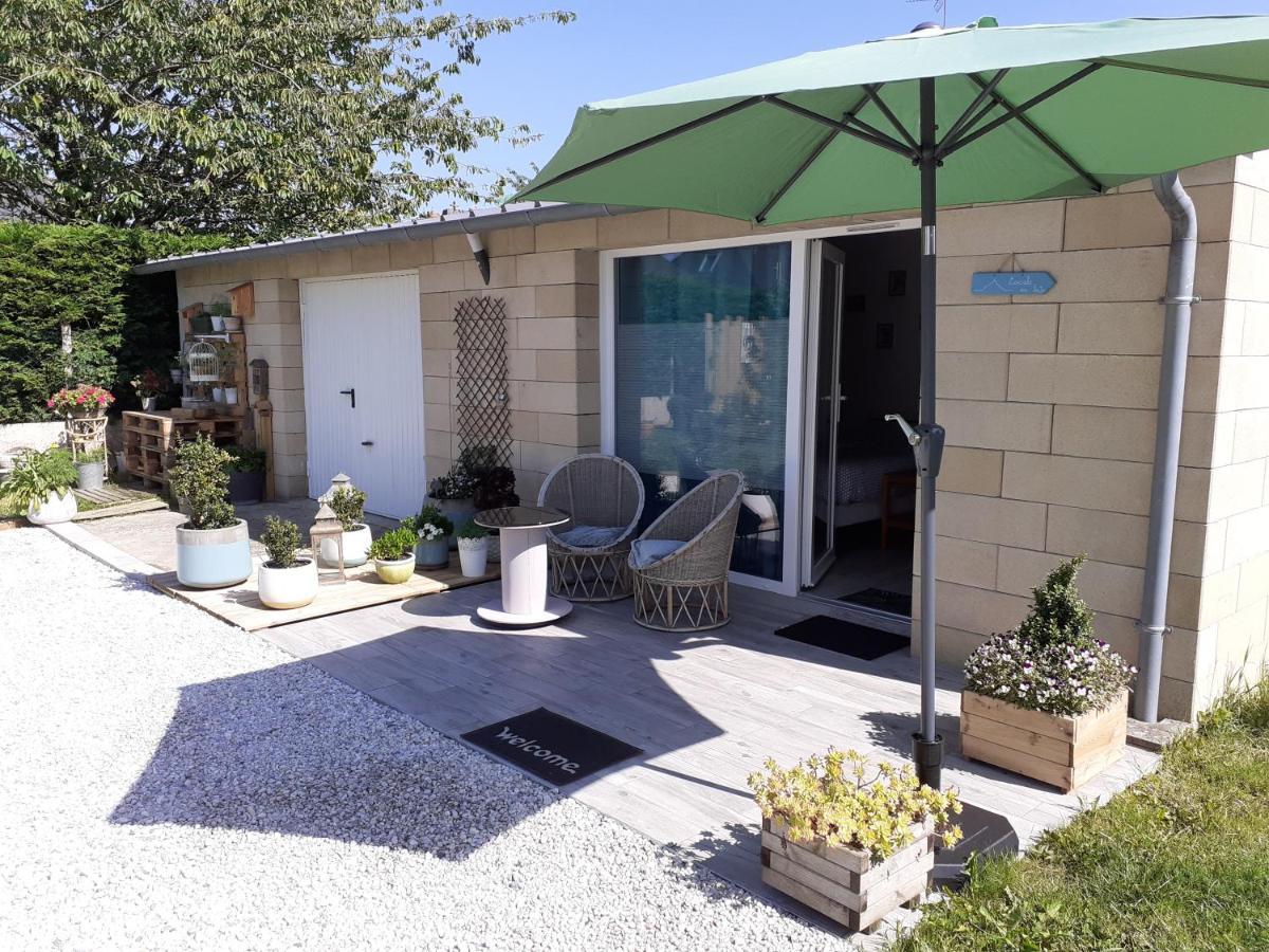 Escale En Baie. Bed & Breakfast Pontaubault Luaran gambar